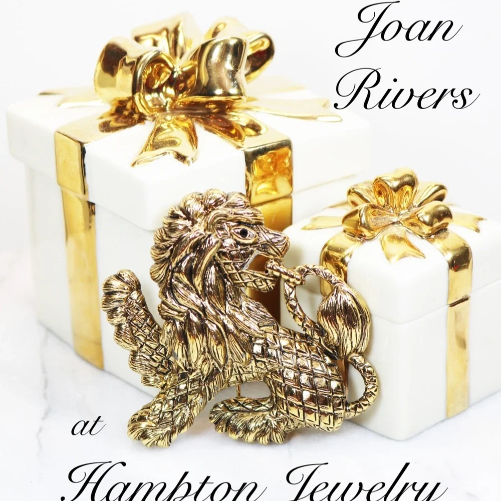 Regal Quilted Lion Brooch from the Classics Collection by Joan Rivers - Picture 16 of 16